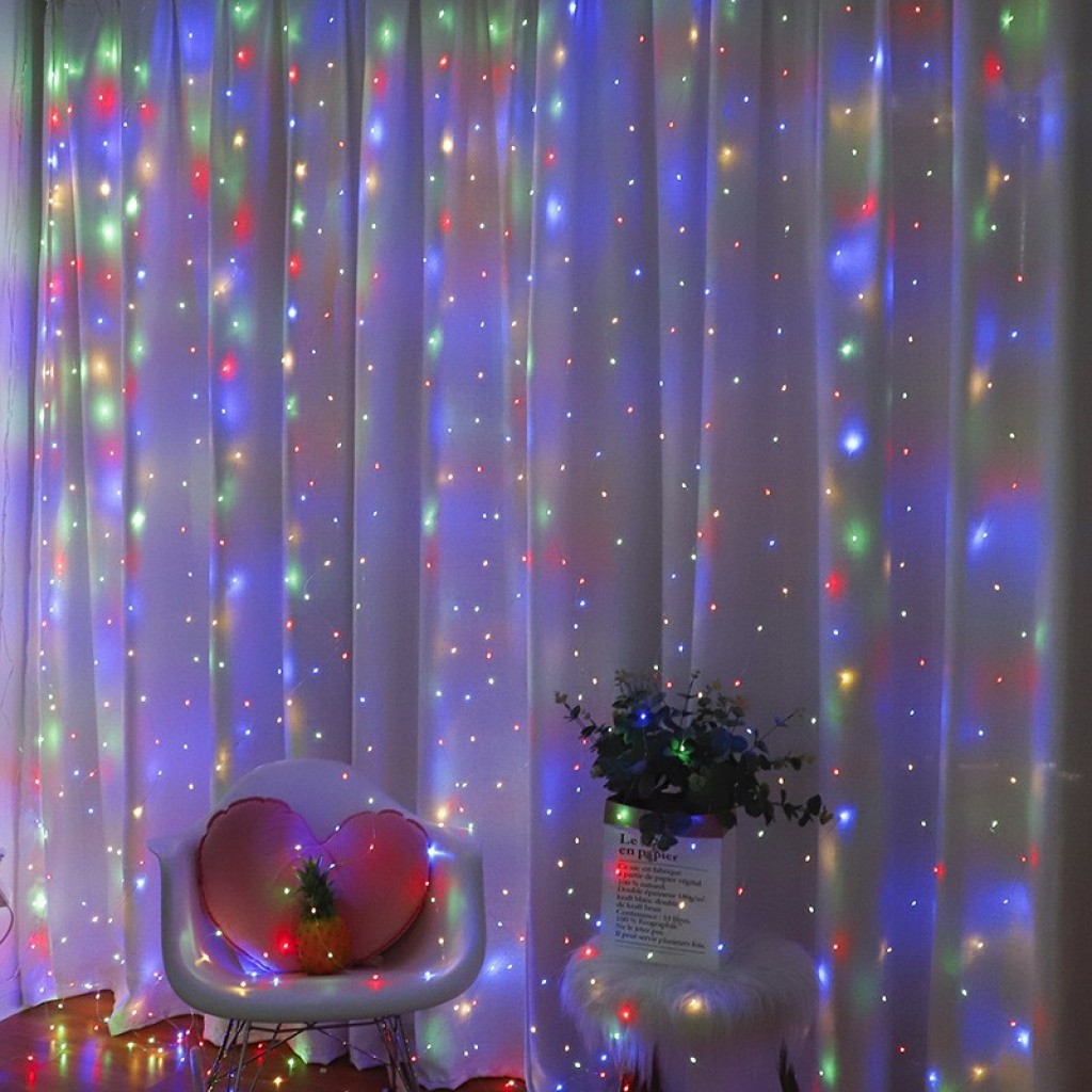 Коледни лампички тип завеса